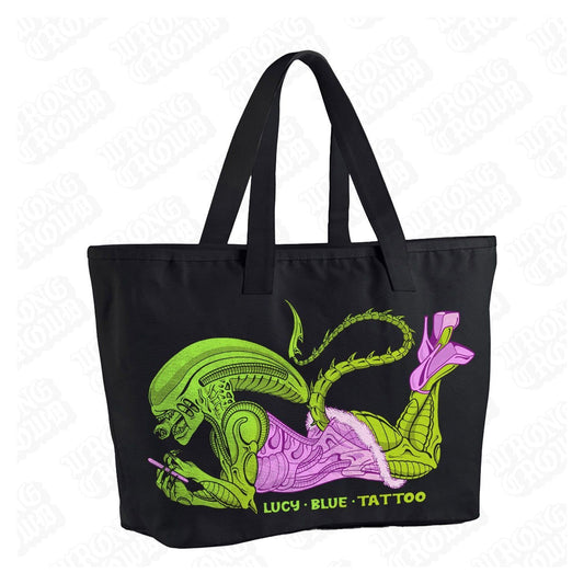 Xenomorph Pinup | Oversized Tote Bag - Wrong Crowd Artist merch